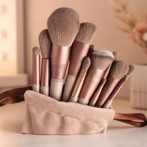 Kit Pincel De Maquiagem Com 13 Unidades Sombra Blush Cor Marrom
