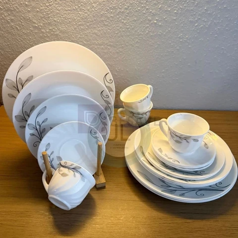 Aparelho de Jantar 20 Peças Vidro Opaline Branco Estampado Pratos + Xícaras Jogo de Jantar 4 Pessoas