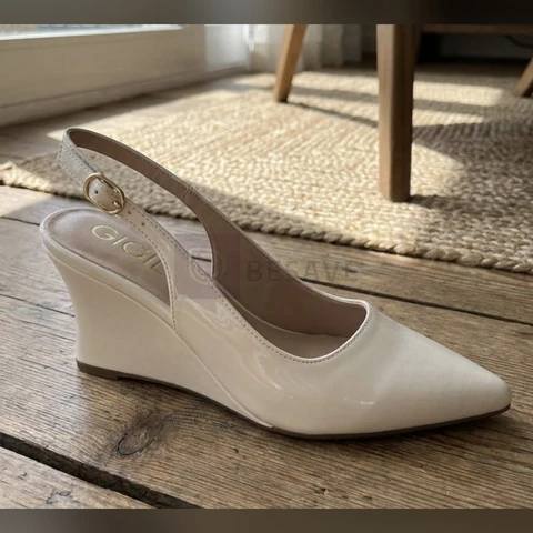 Scarpin Feminino Slingback Anabela Salto Alto Cunha Gigil