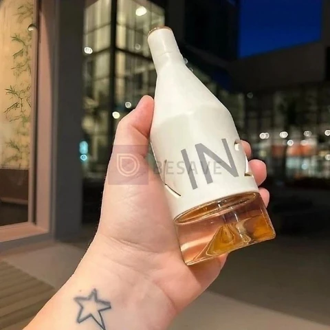 Calvin Klein CK IN2U EDT para feminino