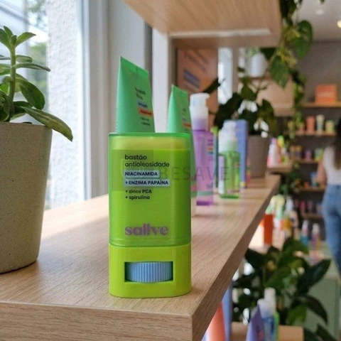 Sallve Bastão Antioleosidade 15g Com Niacinamida