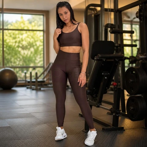 Conjunto Feminino de Academia Calça Legging + Top com Alta Compressão e Zero Transparência
