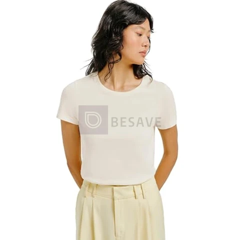 Camiseta Hering Feminina Slim World Gola U