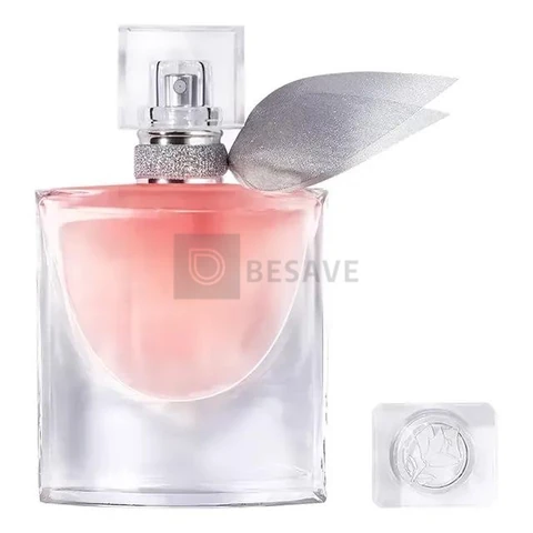 Perfume Feminino Eau de Parfum, Fragrância Floral Gourmand Inebriante com Íris Nobre e Baunilha, Aroma de Felicidade e Feminilidade, La Vie Est Belle Lancôme, Frasco com 30ml