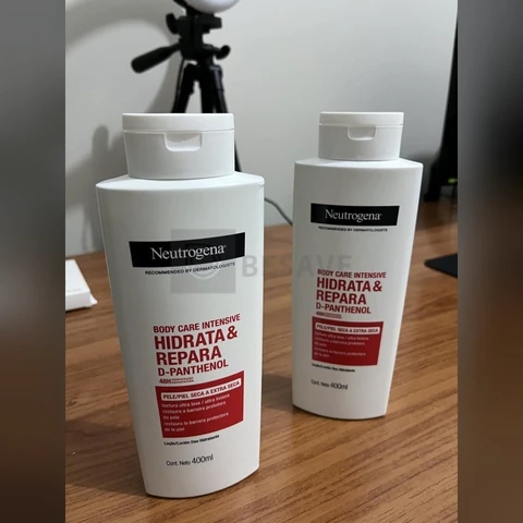 Creme Hidratante Neutrogena Hidrata&Repara, Kit 2 Unidades de 400ml