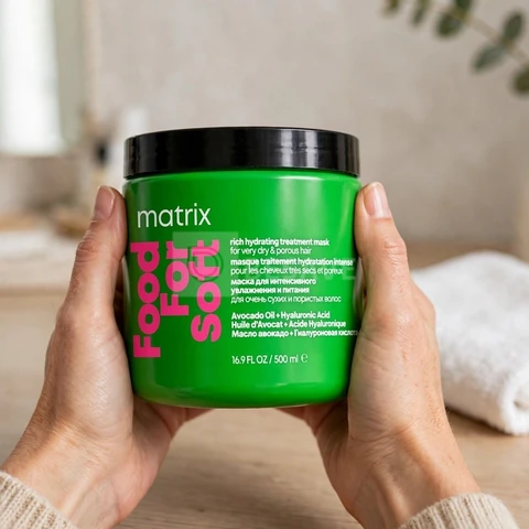 Matrix Food For Soft Máscara Capilar Hidratante, Com Ácido Hialurônico e Óleo de Abacate, Hidratação Profunda, Brilho e Maciez, Fórmula Vegana, Para Cabelos Secos, 500ml
