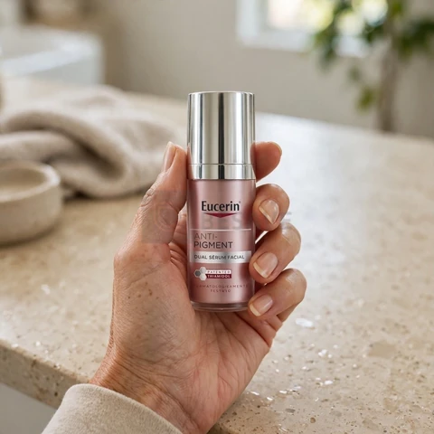 EUCERIN Dual Sérum Facial Antimanchas e Anti-idade 30ml, Anti-Pigment, Clareador, Thiamidol, Ácido Hialurônico