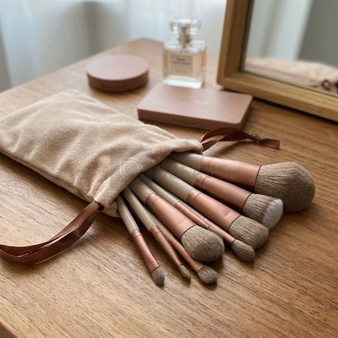 Kit Pincel De Maquiagem Com 13 Unidades Sombra Blush Cor Marrom