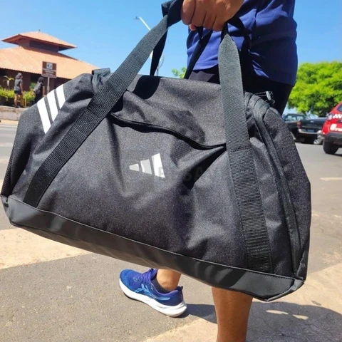Mala Duffel Tiro adidas
