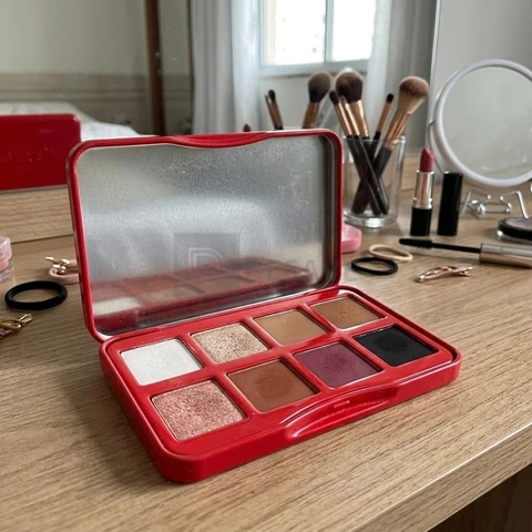 Paleta De Sombras Refresh Bt Coca-cola Bruna Tavares