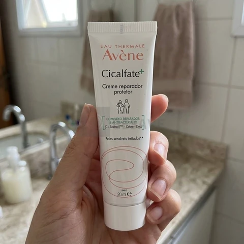 Creme Reparador Protetor Avène Cicalfate+ Pele Sensível 20ml