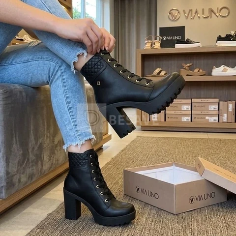 Coturno Bota Feminina Verniz Tratorada Salto Alto Cano Médio