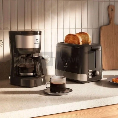 Cafeteira Elétrica Electrolux 15 Xícaras ECM10 + Torradeira 8 Níveis Efficient ETS10 Kit Café da Manhã Electrolux