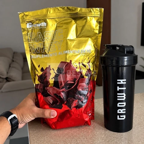 Kit Growth: Whey Protein Basic Chocolate 1kg + Coqueteleira Shaker Academia Preta 600ml