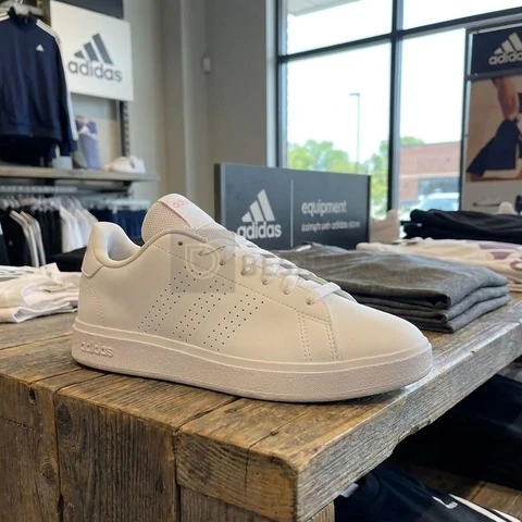 Tênis Casual Feminino Advantage Base 2.0 adidas Liso