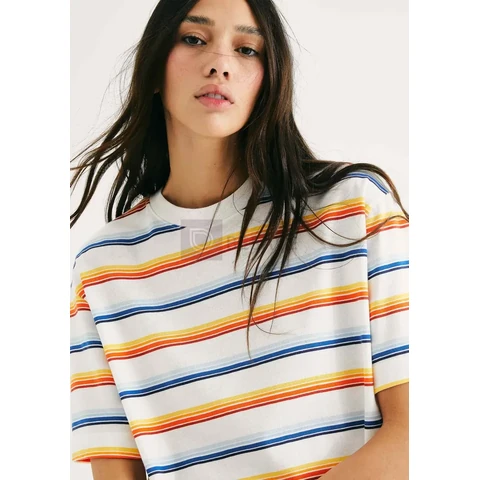 Camiseta Feminina Box Listrada Hering Adulto